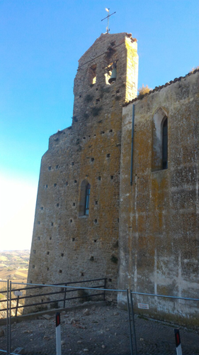 campanile-pericolante-a-cellino