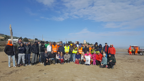 gruppo pulizia all'area marina Cerrano