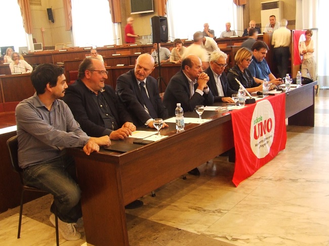 Pierluigi Bersani visita in Abruzzo: "Ci vuole un centrosinistra di combattimento"