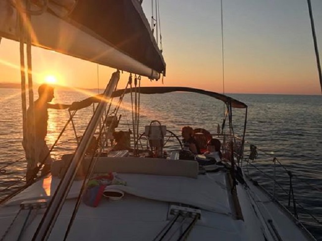 Cena Al Tramonto In Barca A Vela Pescara 14 Luglio