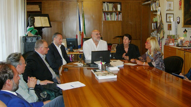 riunione con associazioni di categoria