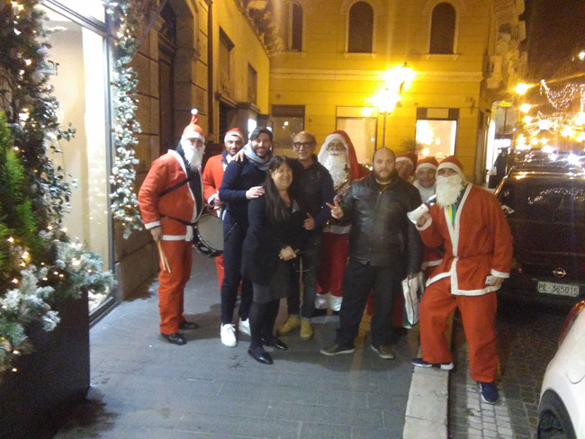 Babbi Natale Musicisti Itineranti