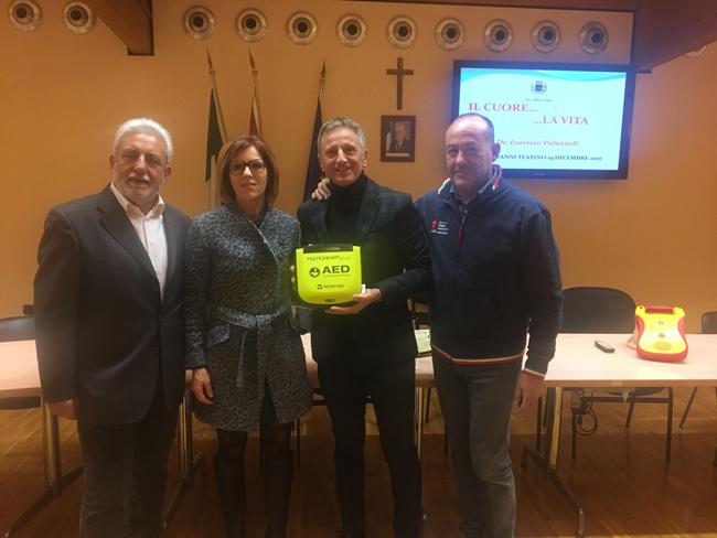 San Giovanni Teatino, donato un defibrillatore al Comune