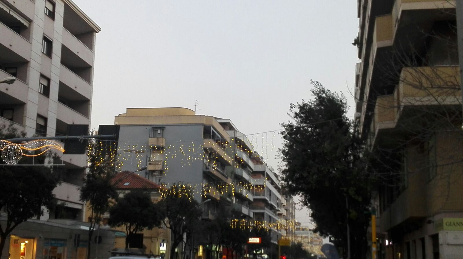 Pescara Foto luminarie