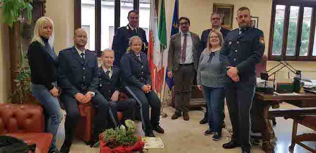 poliziotti Memmingen comune Teramo