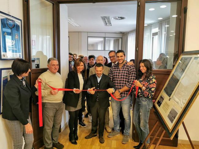 taglio del nastro mostra rugby pescara