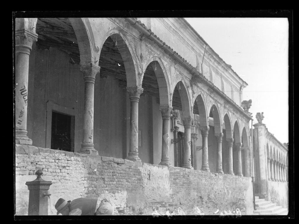 Collegiata San Michele Arcangelo. Città Sant'Angelo, anni Venti