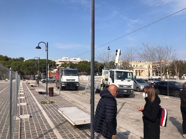 inizio intereventi piazza mare