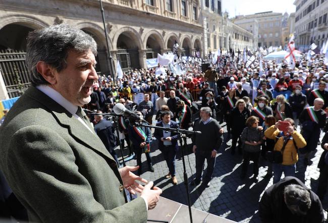 marsilio manifestazione roma