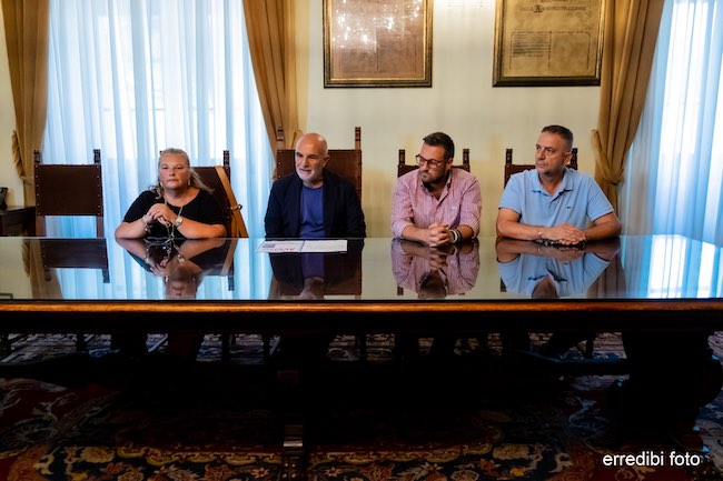 conferenza lavori cimiteri Pescara