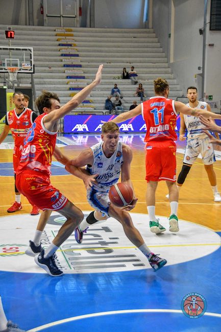 porto recanati roseto basket